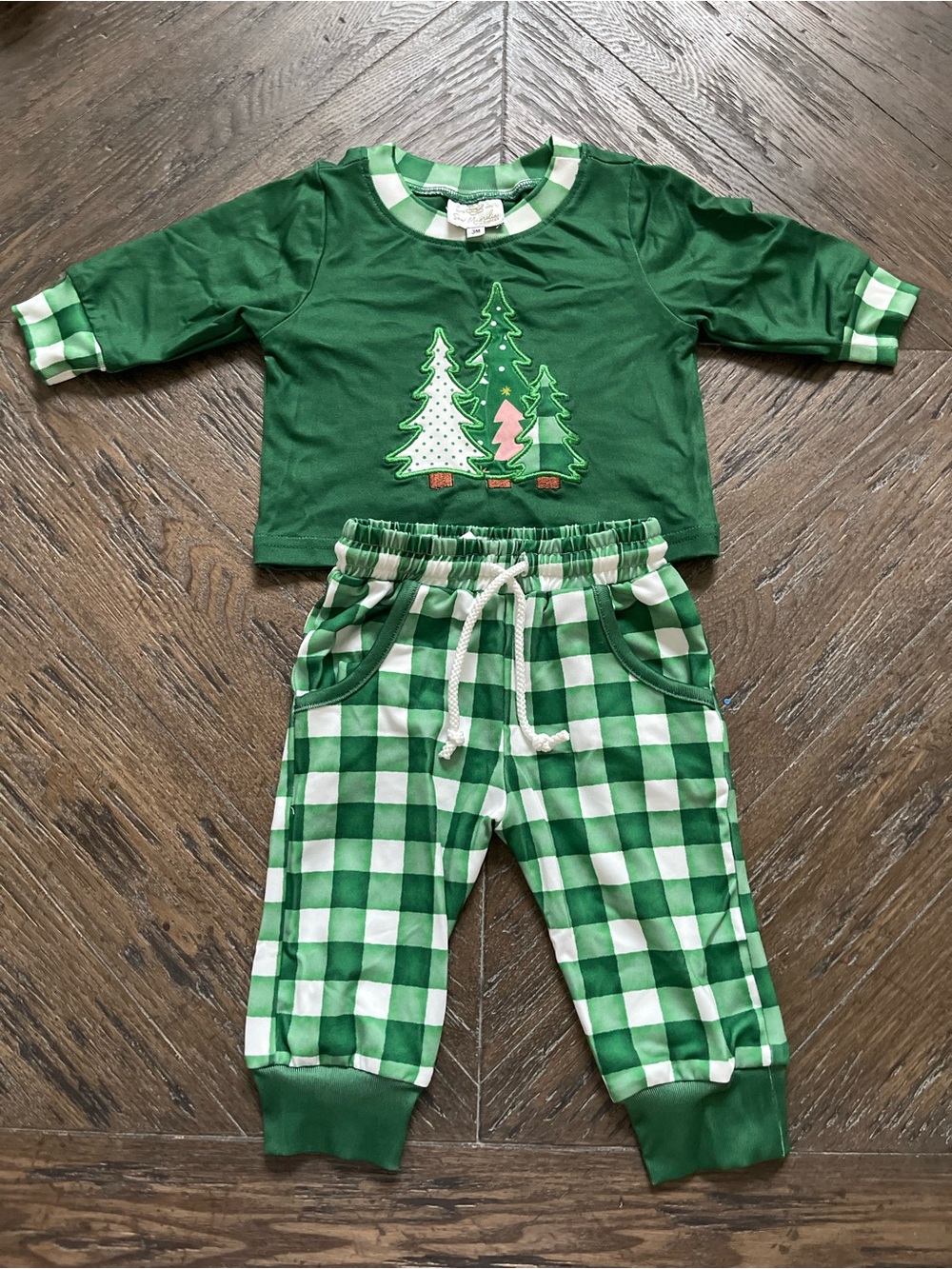 Sew Magnolia Smocks Christmas Tree Appliqué Jogger Set